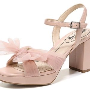 LifeStride Women's Last Dance Platform Dress Sandal Heeled